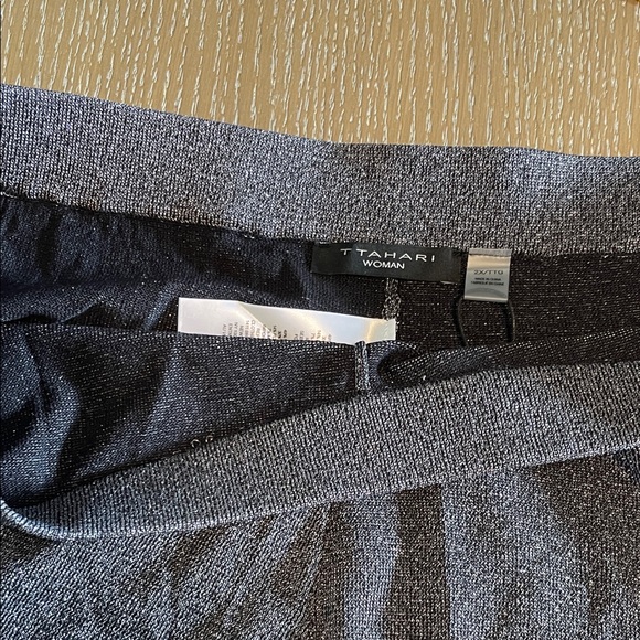 Tahari Black/Silver Shimmer Wide Leg Pants - Picture 9 of 11